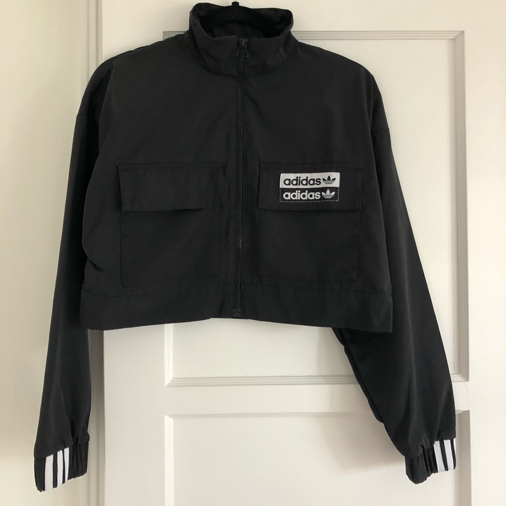 Adidas originals cropped track jacket sz xs black